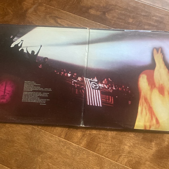 Jimi Hendrix Band of a Gypys Album 1970 - Picture 2 of 6